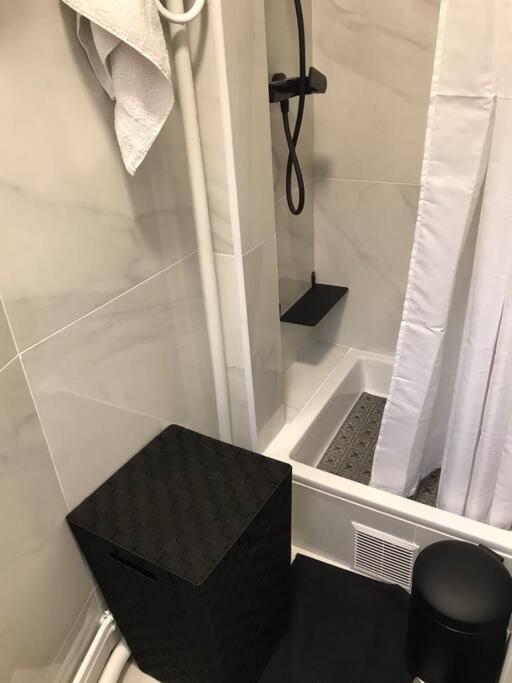 Charmant Appartement Cosy 2 Pieces Paris 15E Εξωτερικό φωτογραφία